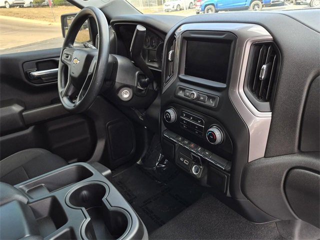 Used 2022 Chevrolet Silverado 1500 Custom image 12