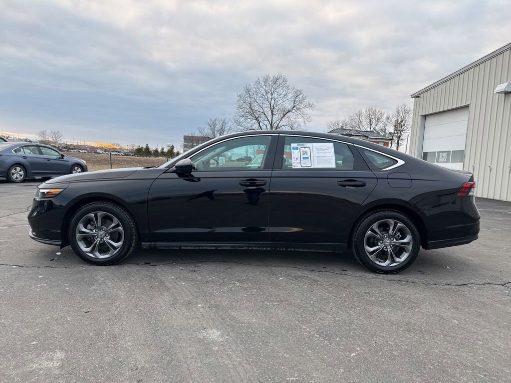 Used 2024 Honda Accord EX image 4