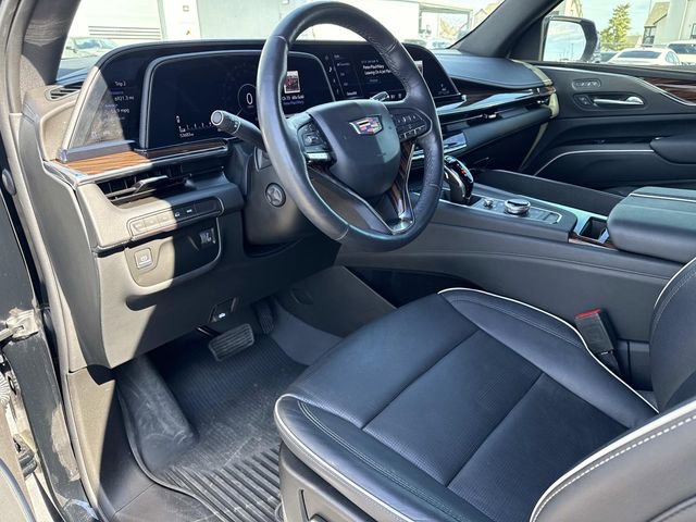 Certified 2022 Cadillac Escalade ESV Premium Luxury image 3