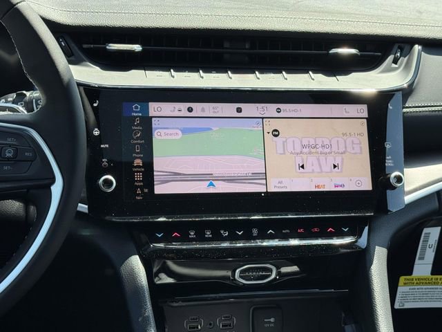 New 2026 Jeep Grand Cherokee Laredo image 13