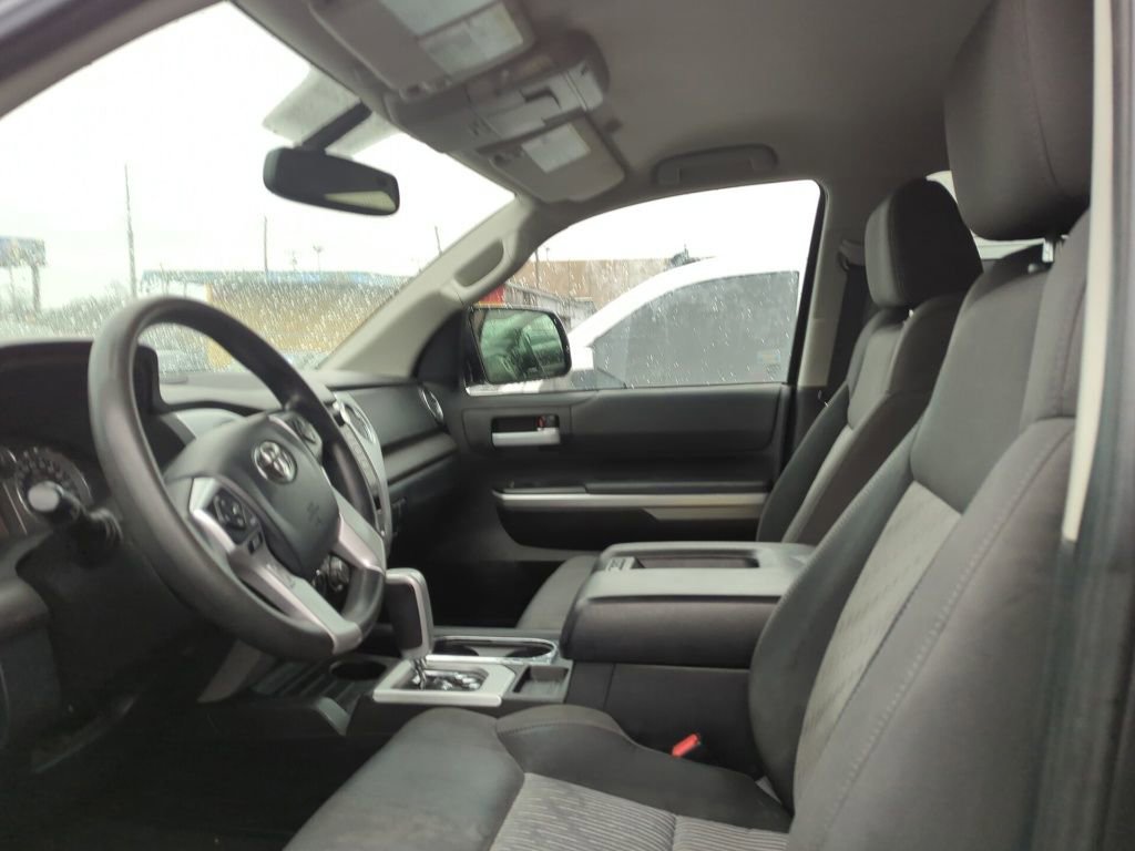 Used 2016 Toyota Tundra SR5 w/ TRD Off Road Package image 6