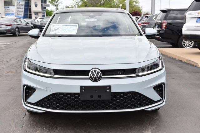 New 2026 Volkswagen Jetta SE image 4