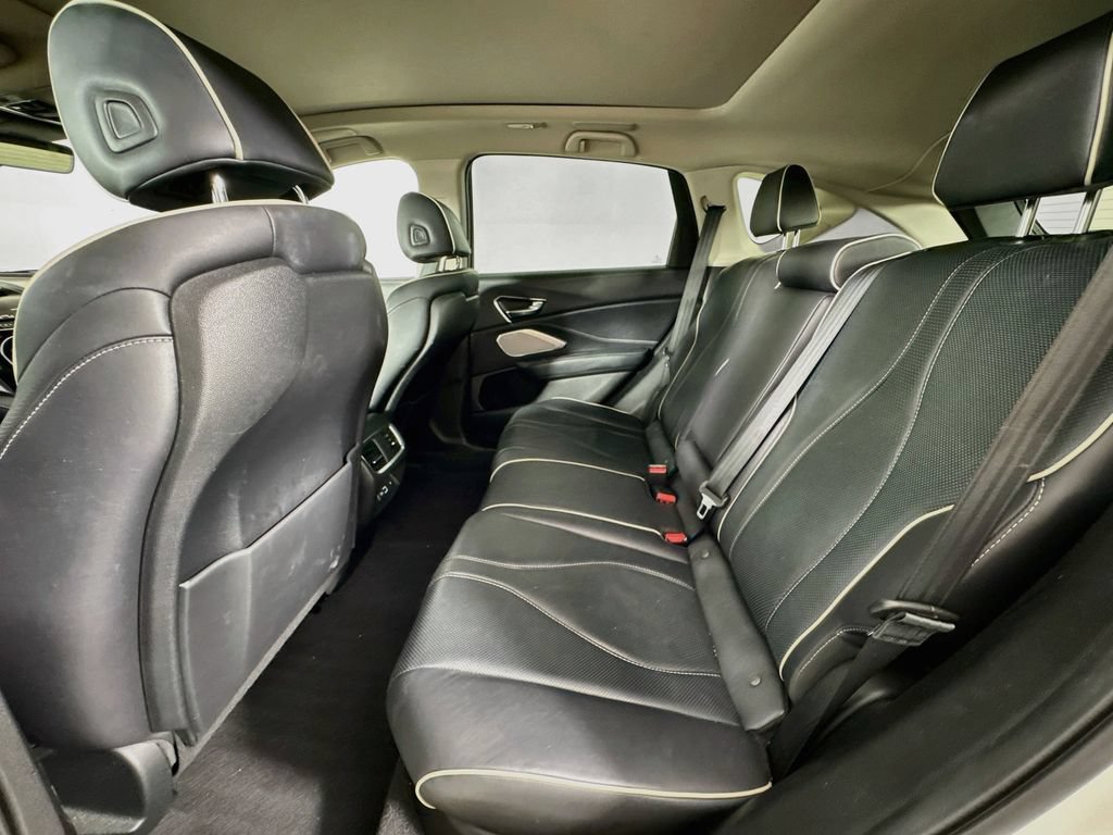 Used 2019 Acura RDX w/ Advance Package FWD image 27