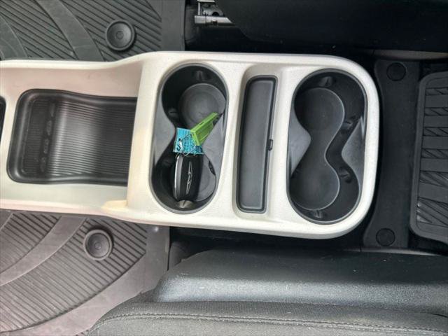 Certified 2017 Chrysler Pacifica Touring FWD image 27