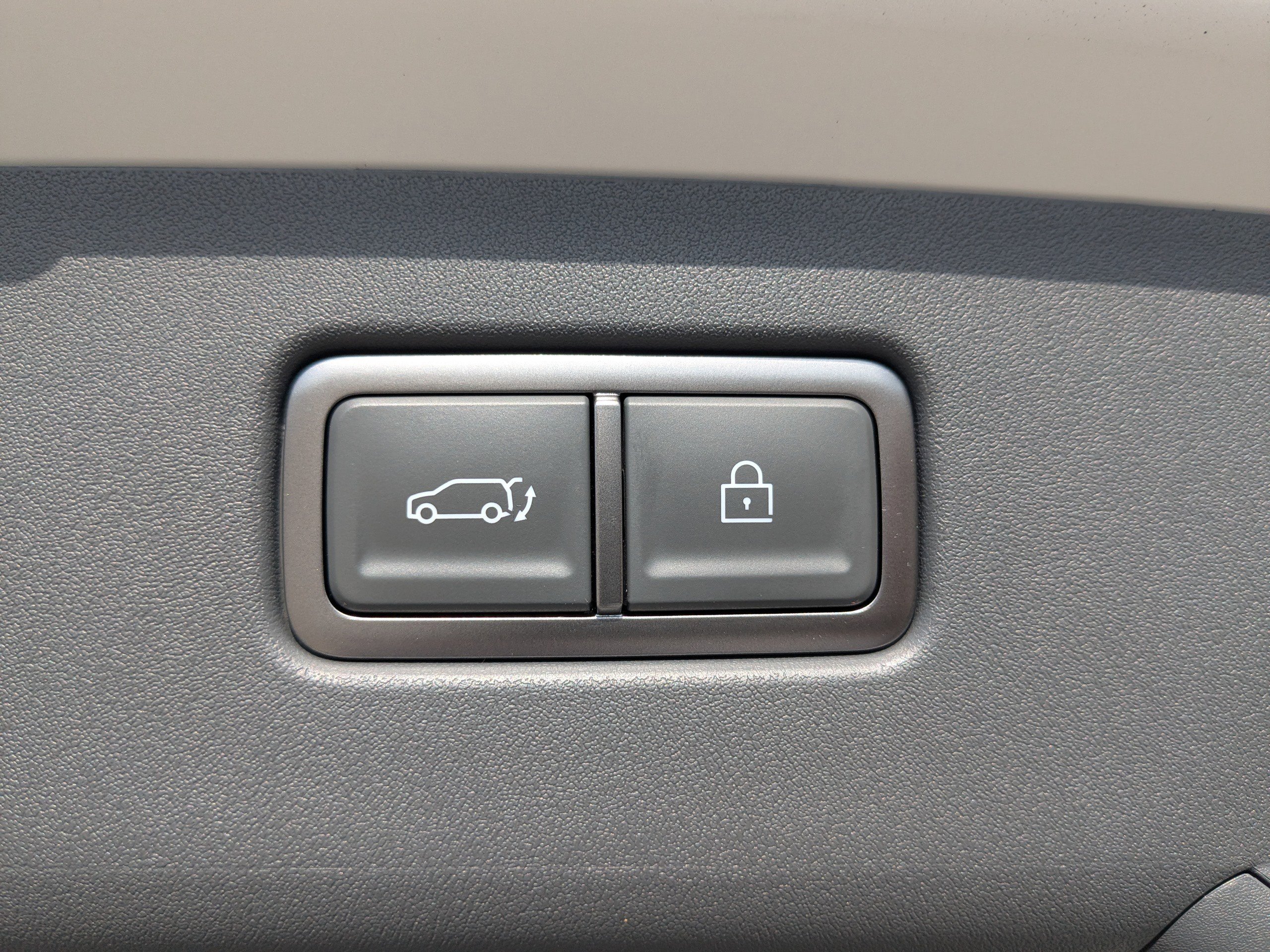 New 2026 Kia EV9 Wind image 16