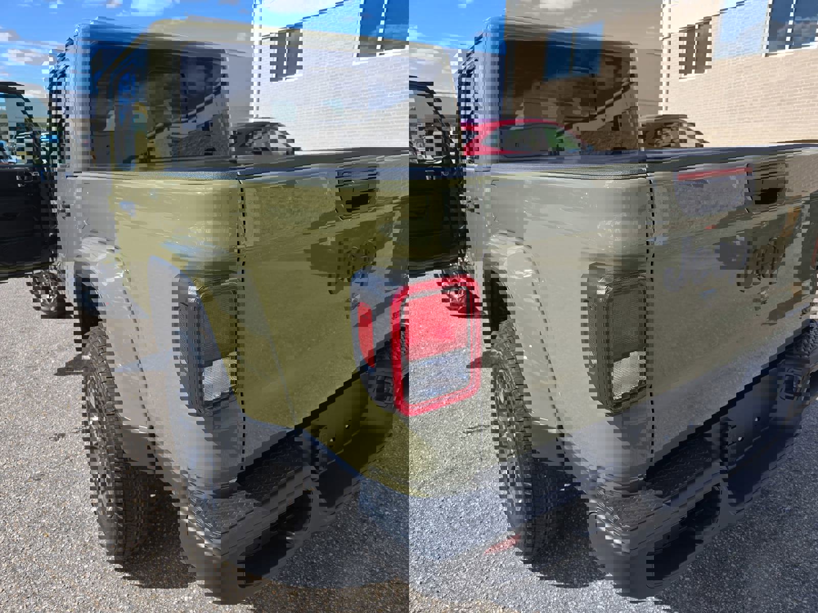 New 2026 Jeep Gladiator Sport image 36