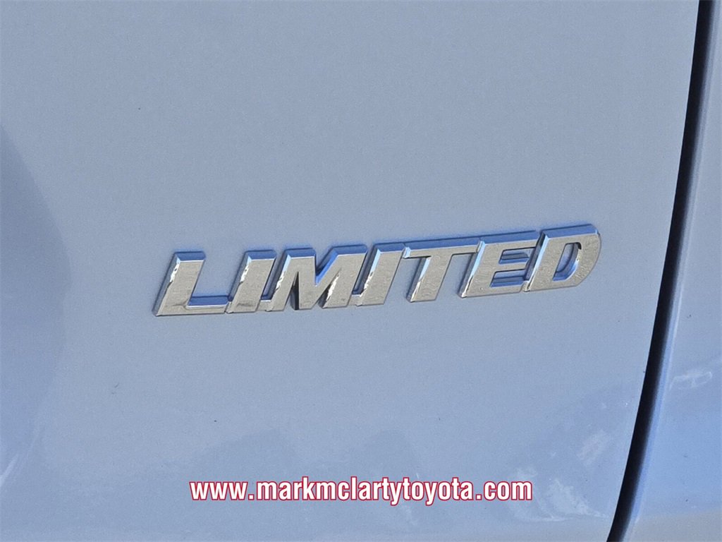New 2025 Toyota RAV4 Limited image 11