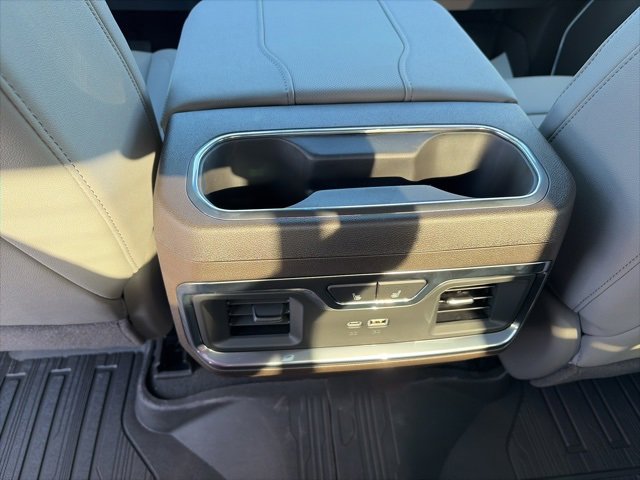 New 2026 GMC Sierra 3500 SLT image 13