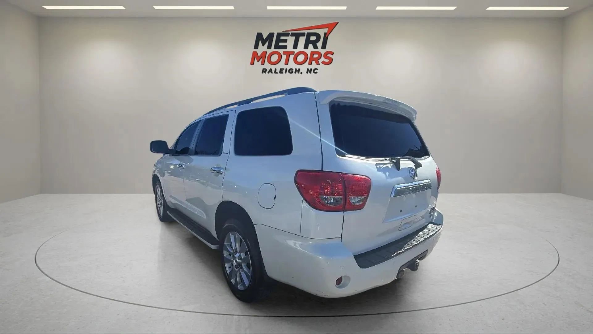 Used 2016 Toyota Sequoia Platinum image 7