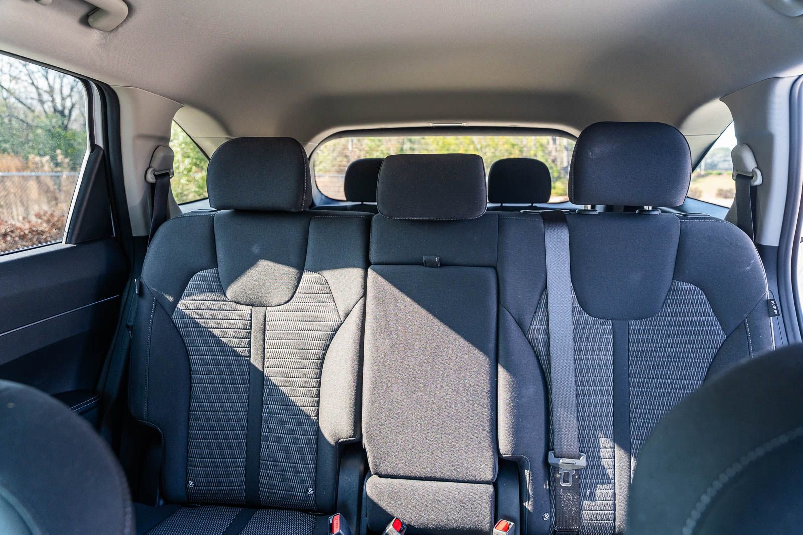 Used 2025 Kia Sorento LX image 19