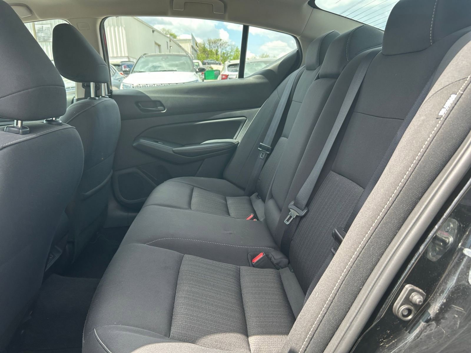 Used 2025 Nissan Altima 2.5 SV image 21