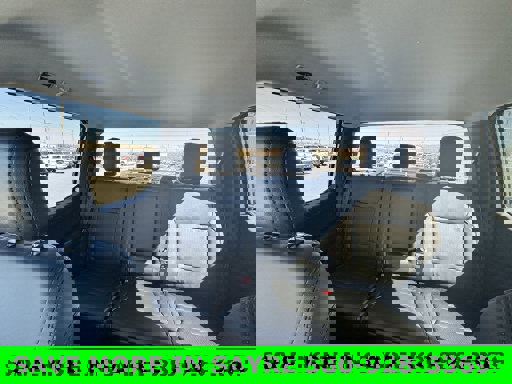 New 2025 Ford F250 Lariat w/ Chrome Package image 31