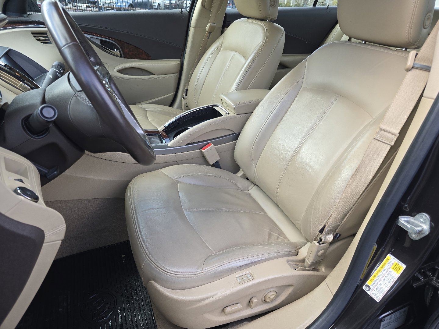 Used 2013 Buick LaCrosse Leather image 27