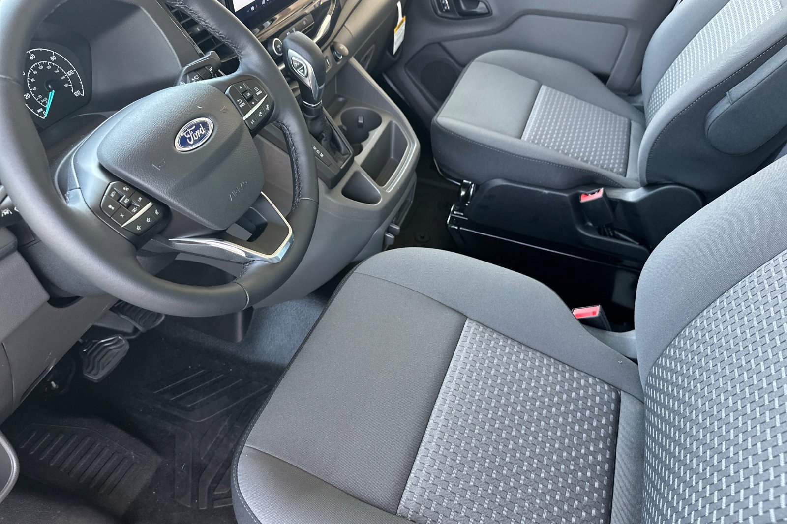 New 2024 Ford Transit 350 w/ Interior Upgrade Package image 10