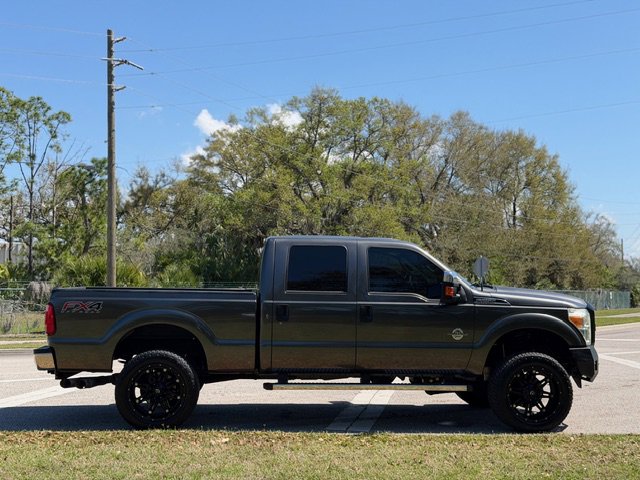 Used 2016 Ford F250 XLT w/ XLT Premium Package image 8