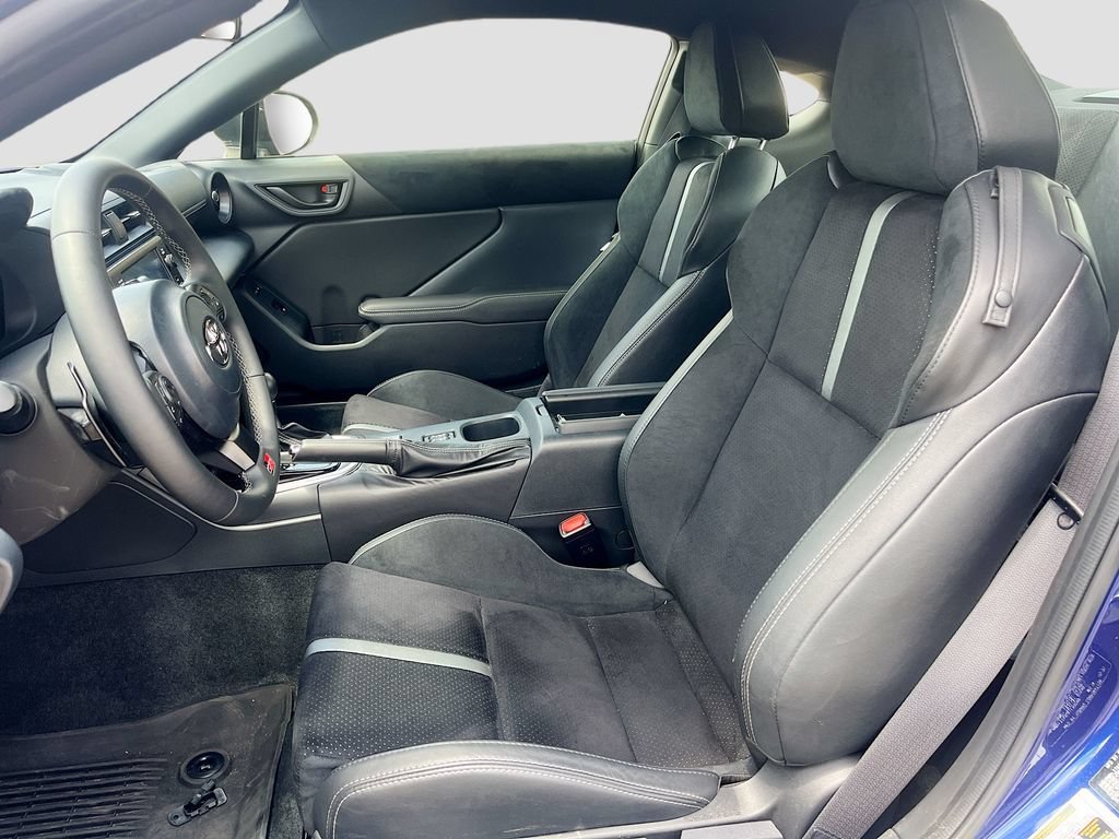 Used 2025 Toyota GR86 Premium w/ ALL Weather Mat Package (TMS) RWD image 20