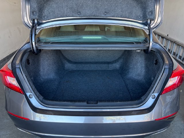 Used 2020 Honda Accord LX image 18
