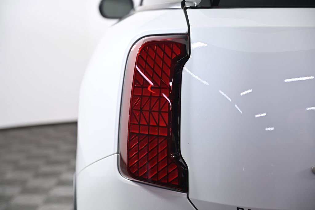 Used 2025 MINI Cooper Countryman S image 9