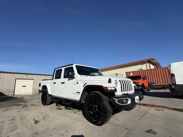 Used 2021 Jeep Gladiator Sport image 1
