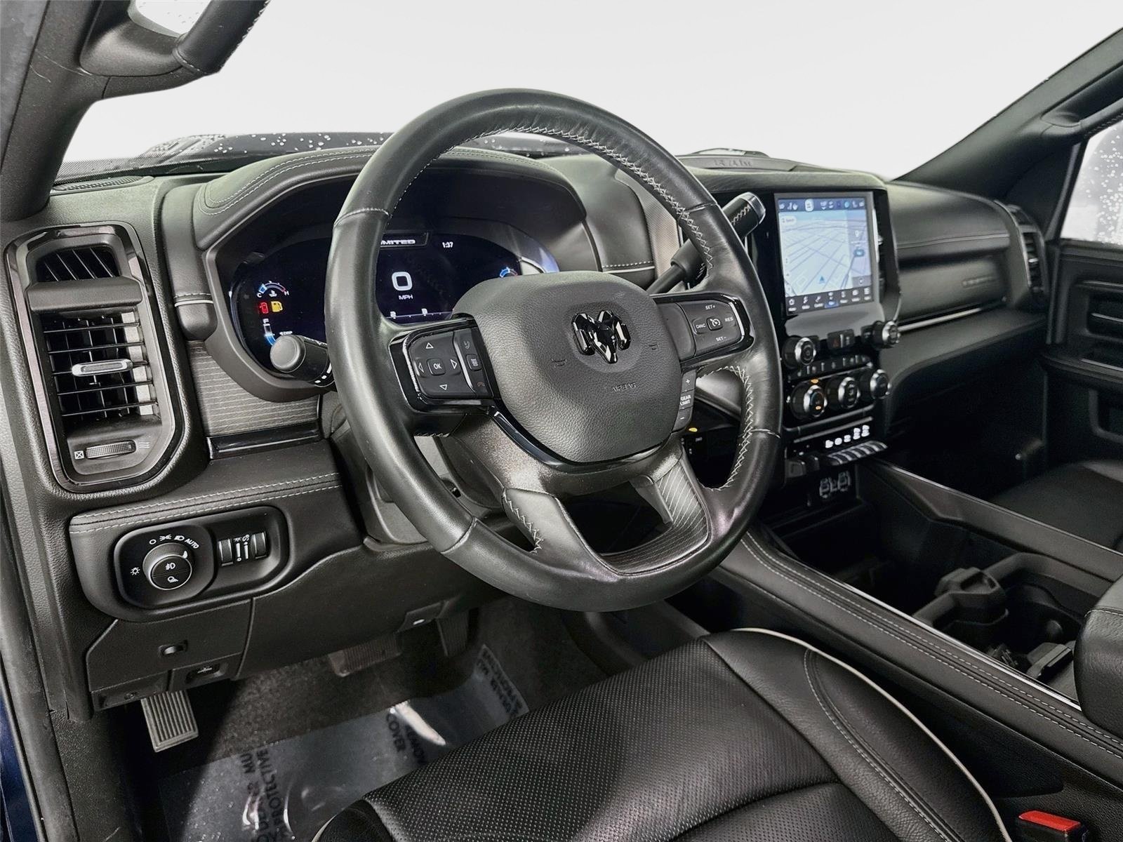 Used 2023 RAM 2500 Limited w/ Night Edition AWD/4WD image 9