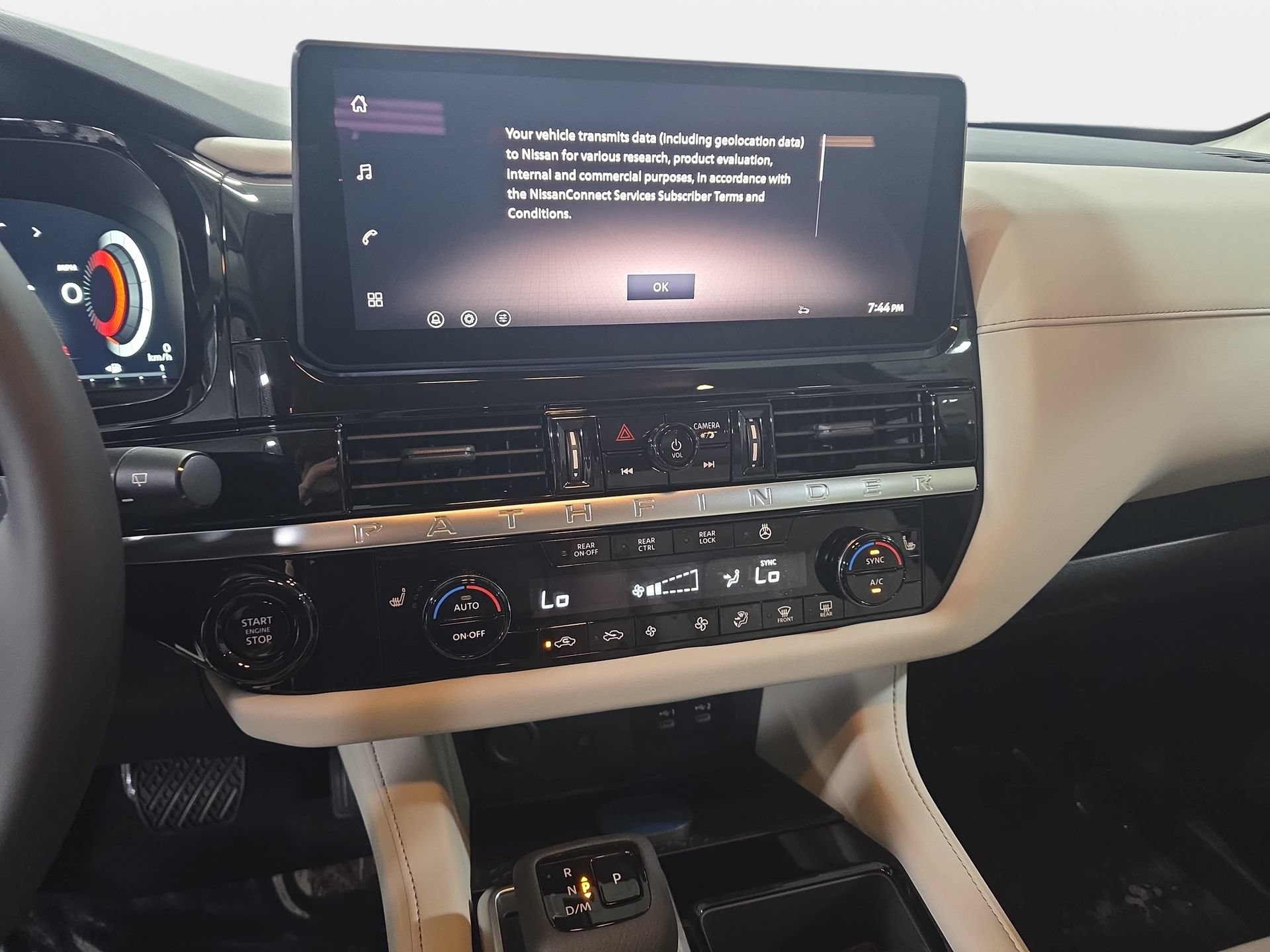 New 2026 Nissan Pathfinder SL FWD image 20