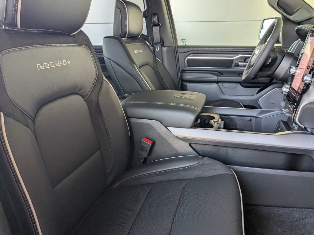 New 2027 RAM 1500 Laramie AWD/4WD image 29