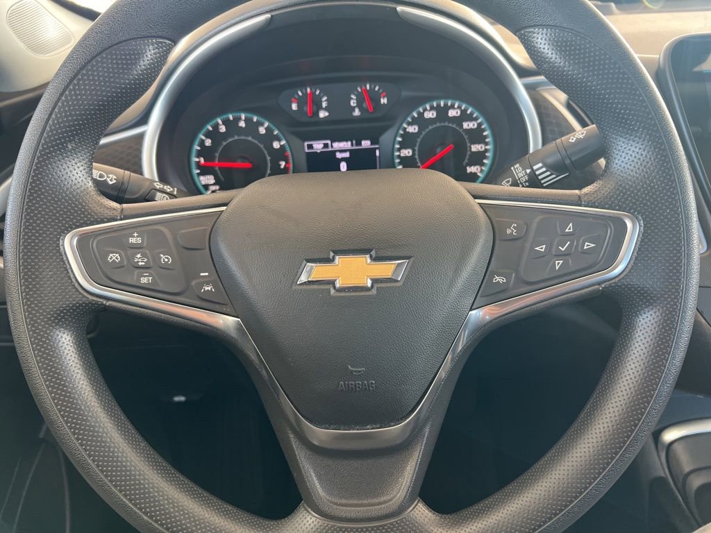 Used 2024 Chevrolet Malibu LT image 37