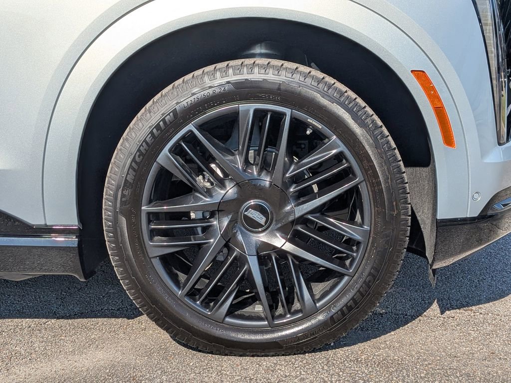 New 2025 Cadillac Escalade IQ Sport 1 w/ LPO, ONYX Package image 10