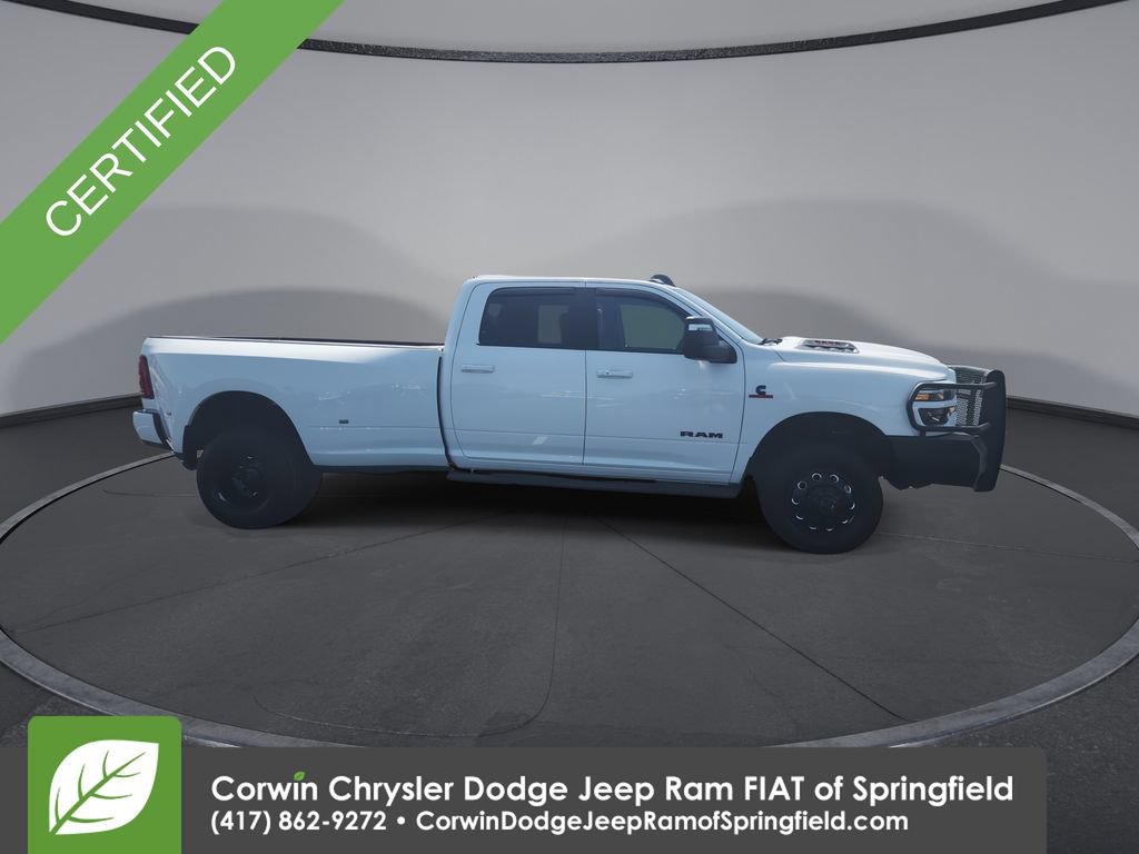 Used 2025 RAM 3500 Laramie w/ Night Edition AWD/4WD image 9