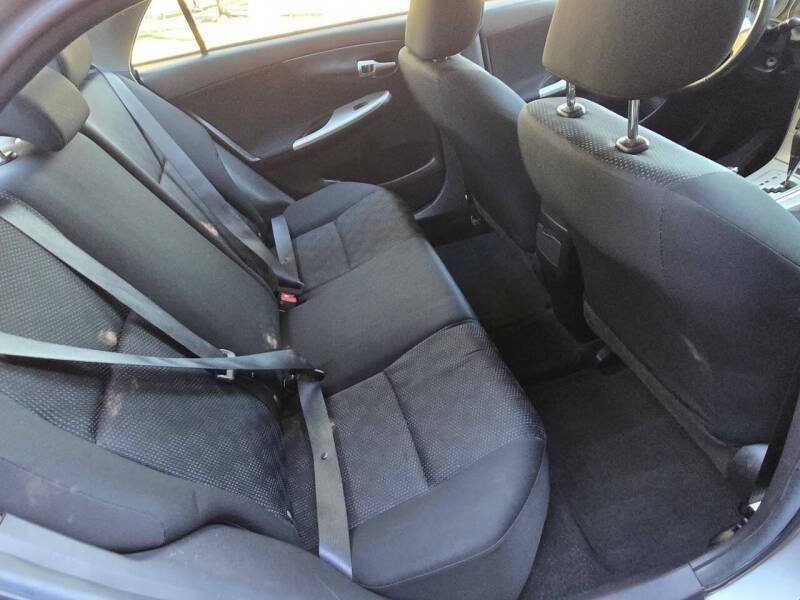 Used 2010 Toyota Corolla S FWD image 13