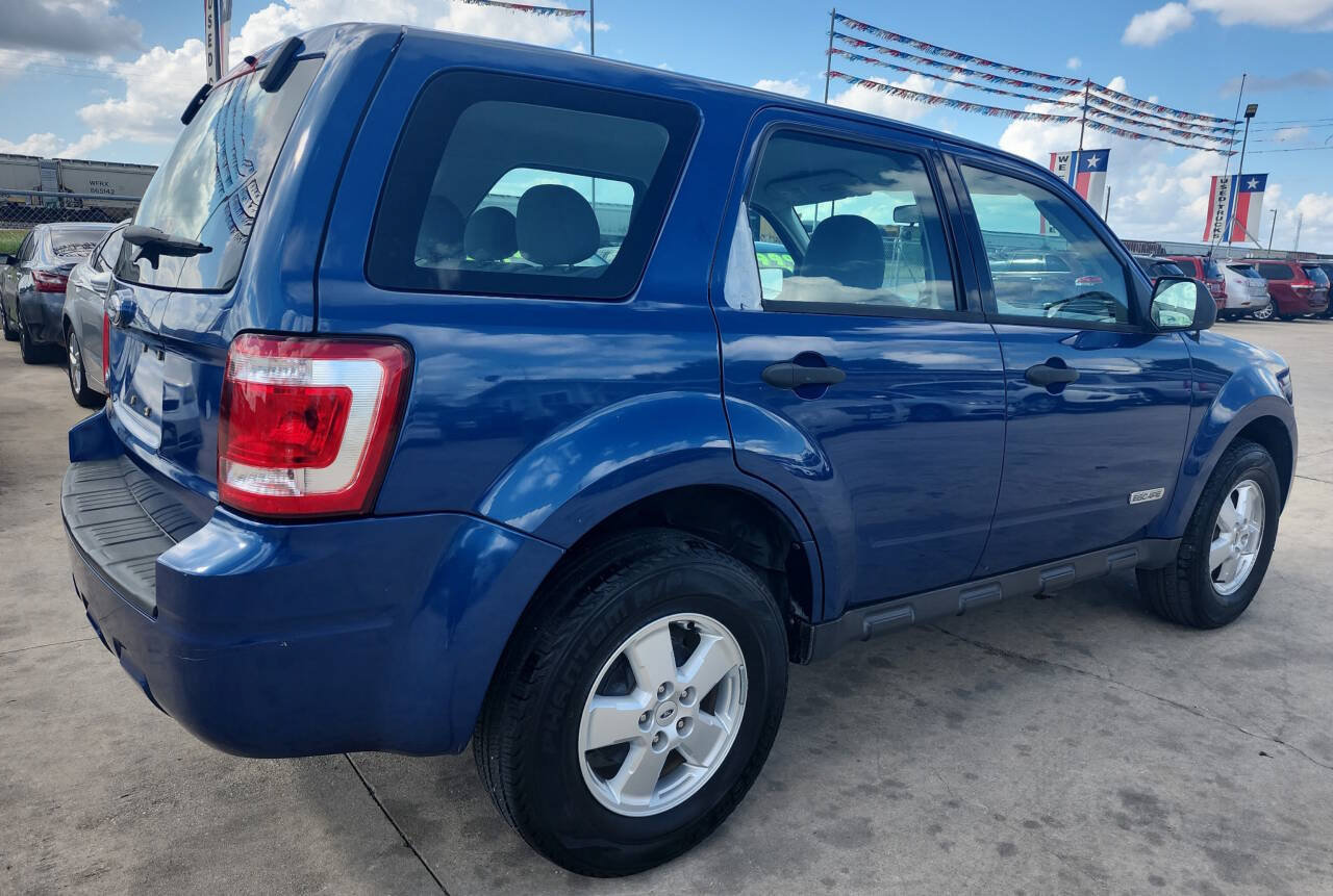 Used 2008 Ford Escape XLS FWD image 3