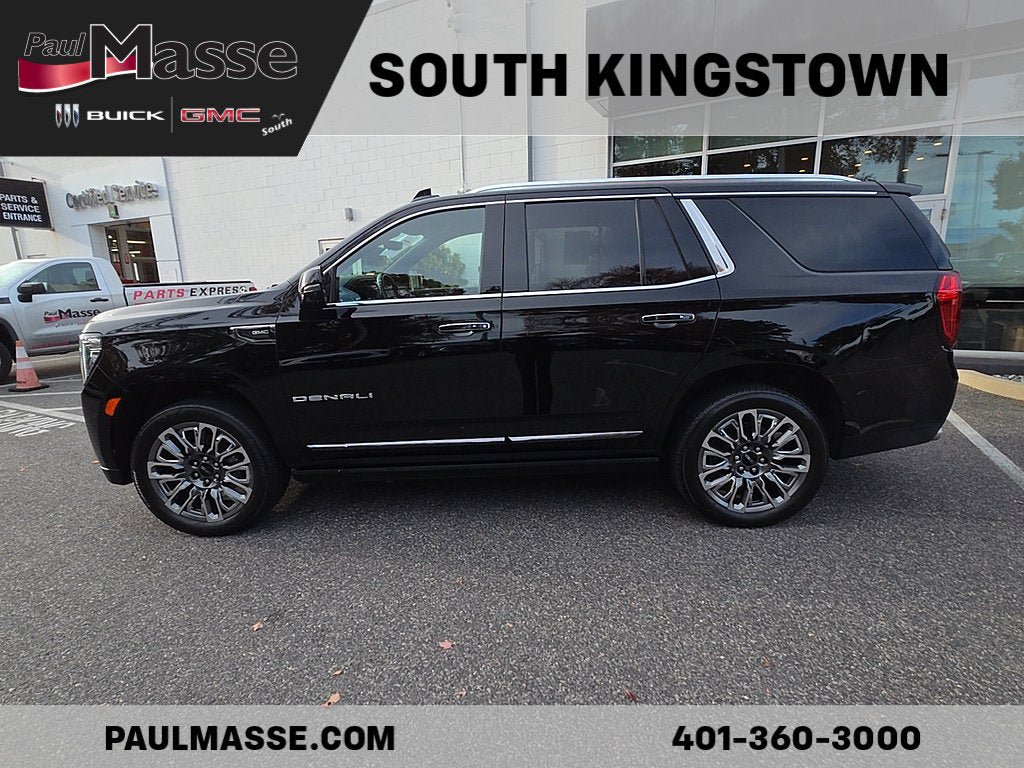 Used 2023 GMC Yukon Denali Ultimate AWD/4WD image 8