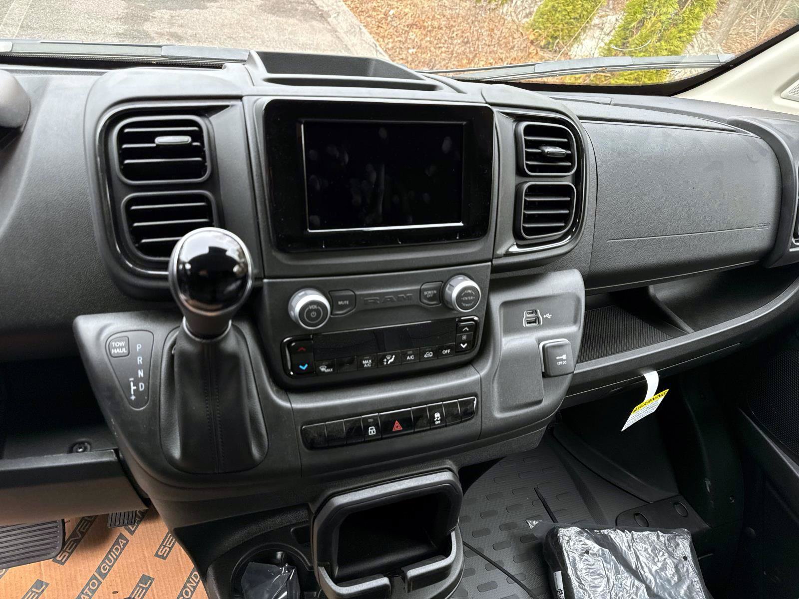 New 2026 RAM ProMaster 2500 FWD image 9
