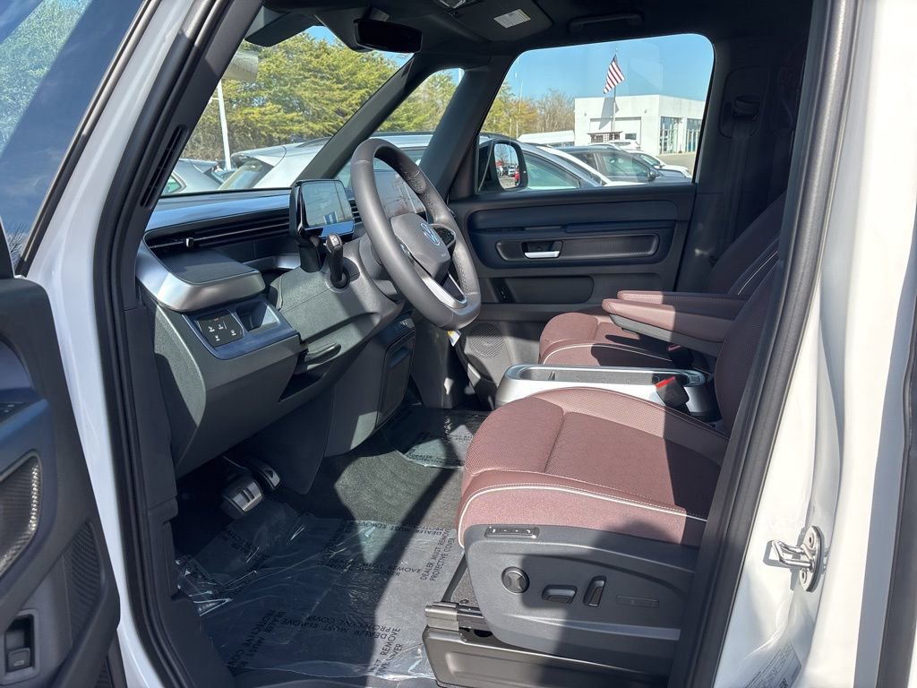 New 2025 Volkswagen ID. Buzz Pro S image 13