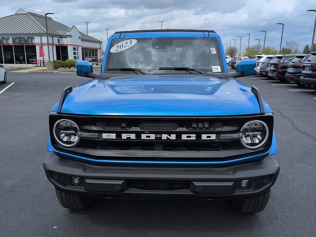 Used 2023 Ford Bronco Outer Banks image 2