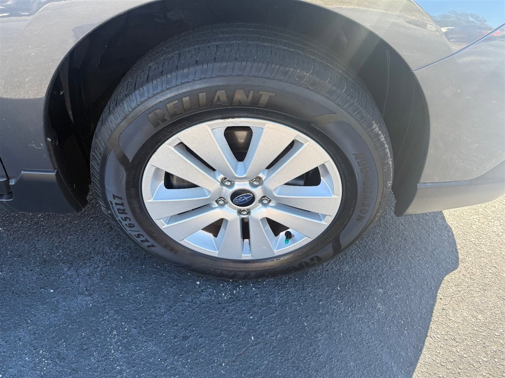 Used 2018 Subaru Outback 2.5i Premium image 8