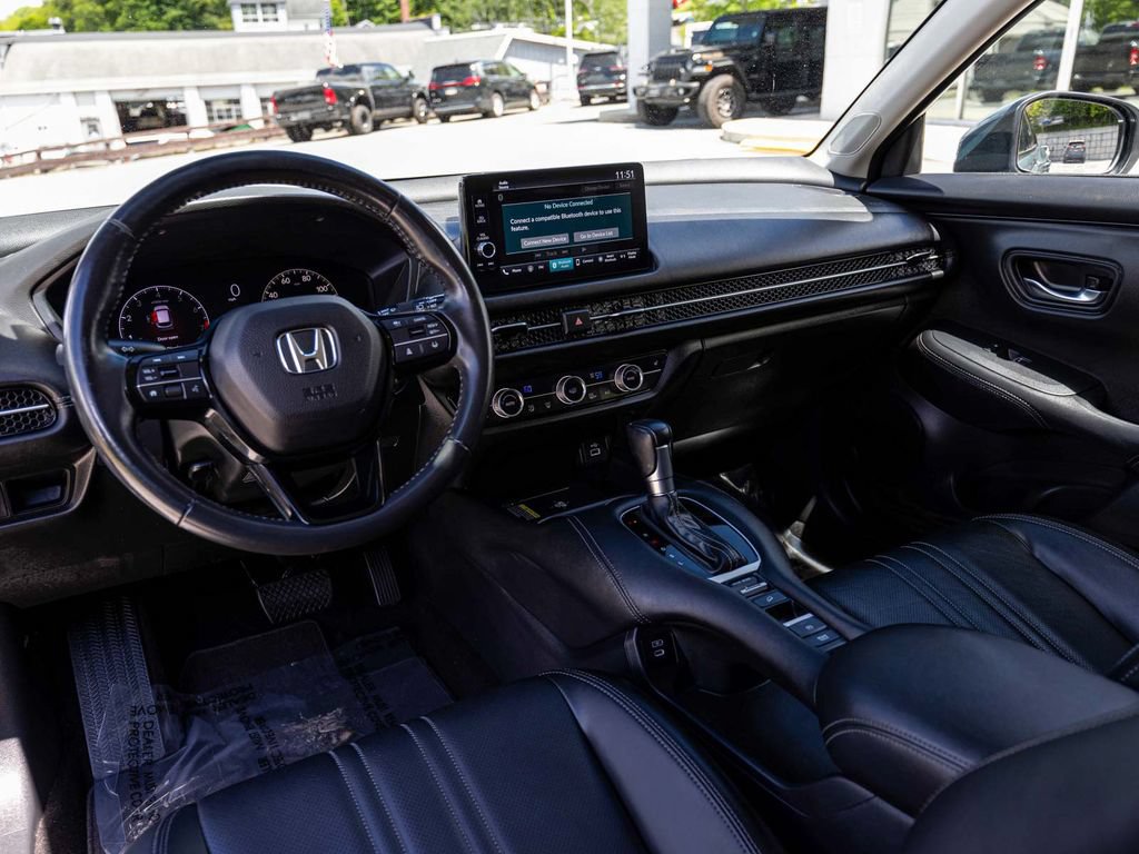 Used 2024 Honda HR-V EX-L image 16