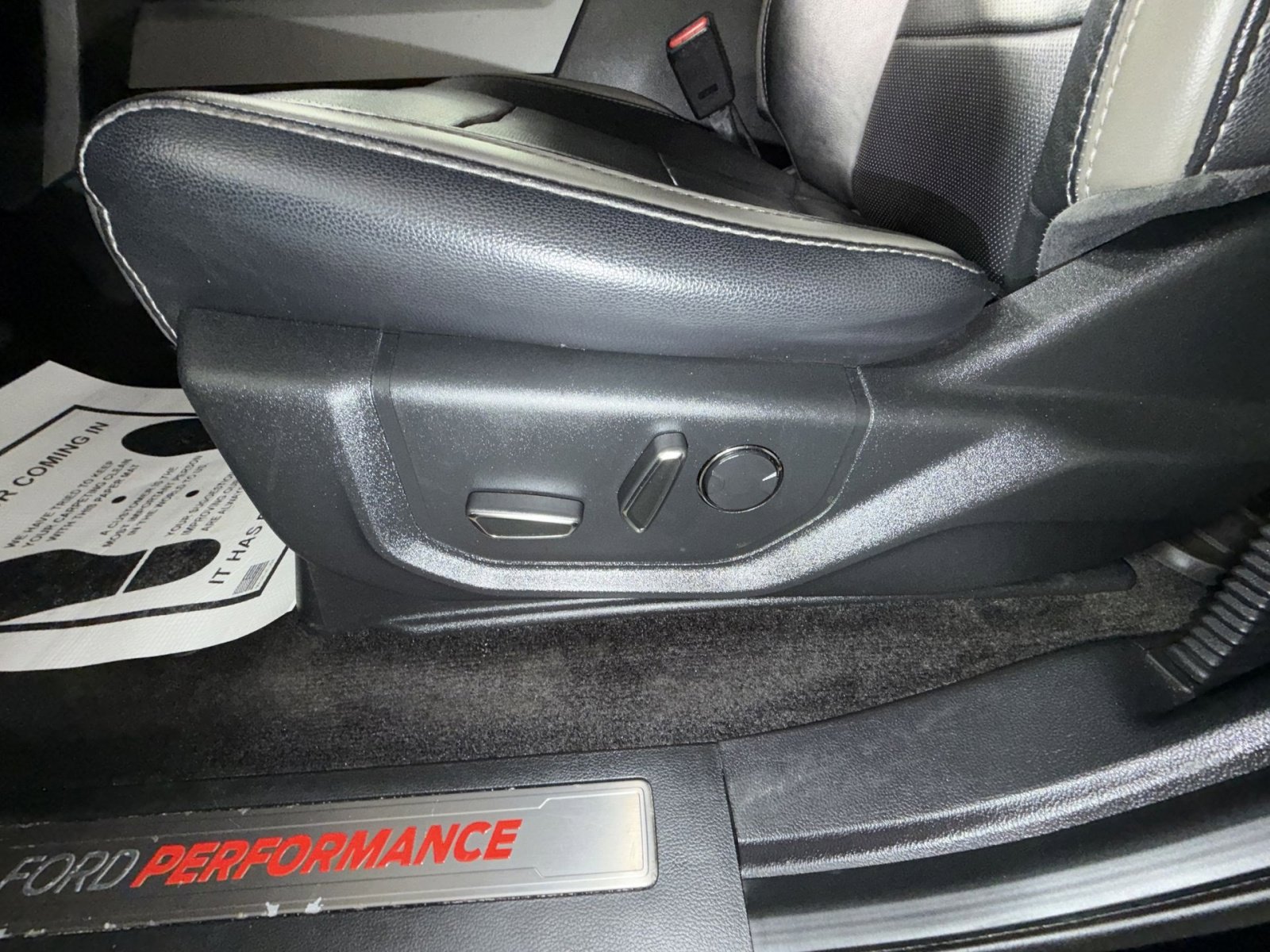 Used 2017 Ford F150 Raptor w/ Equipment Group 802A Luxury image 14