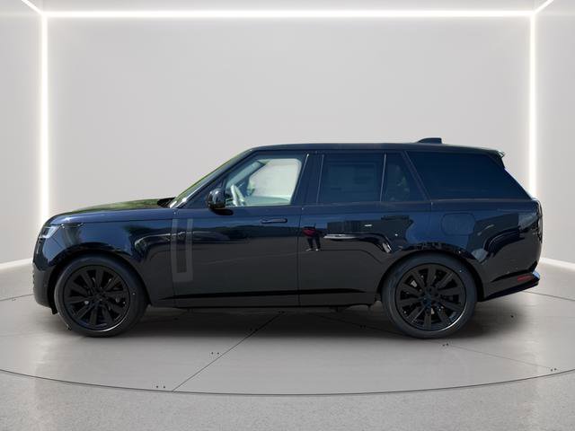 New 2026 Land Rover Range Rover SE image 2