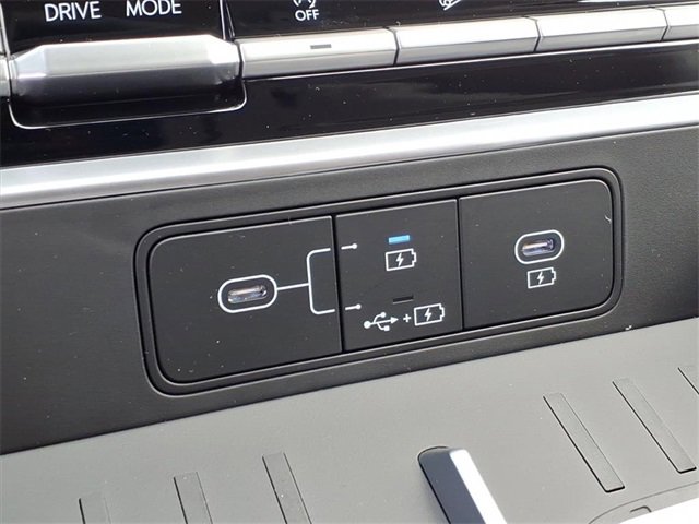 New 2026 Hyundai Santa Fe SE image 8