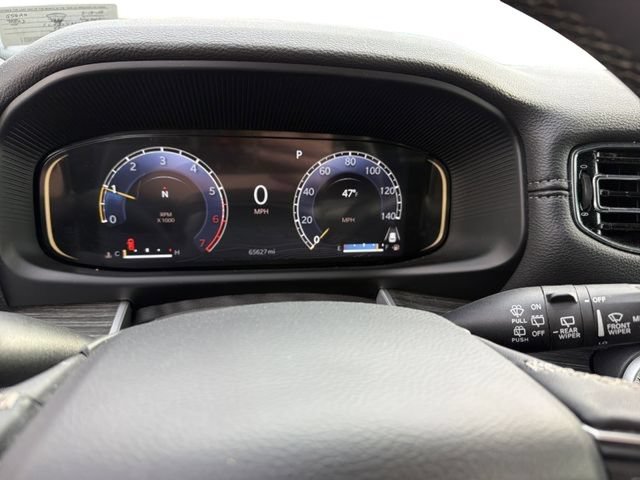 Used 2023 Jeep Wagoneer Series II AWD/4WD image 18
