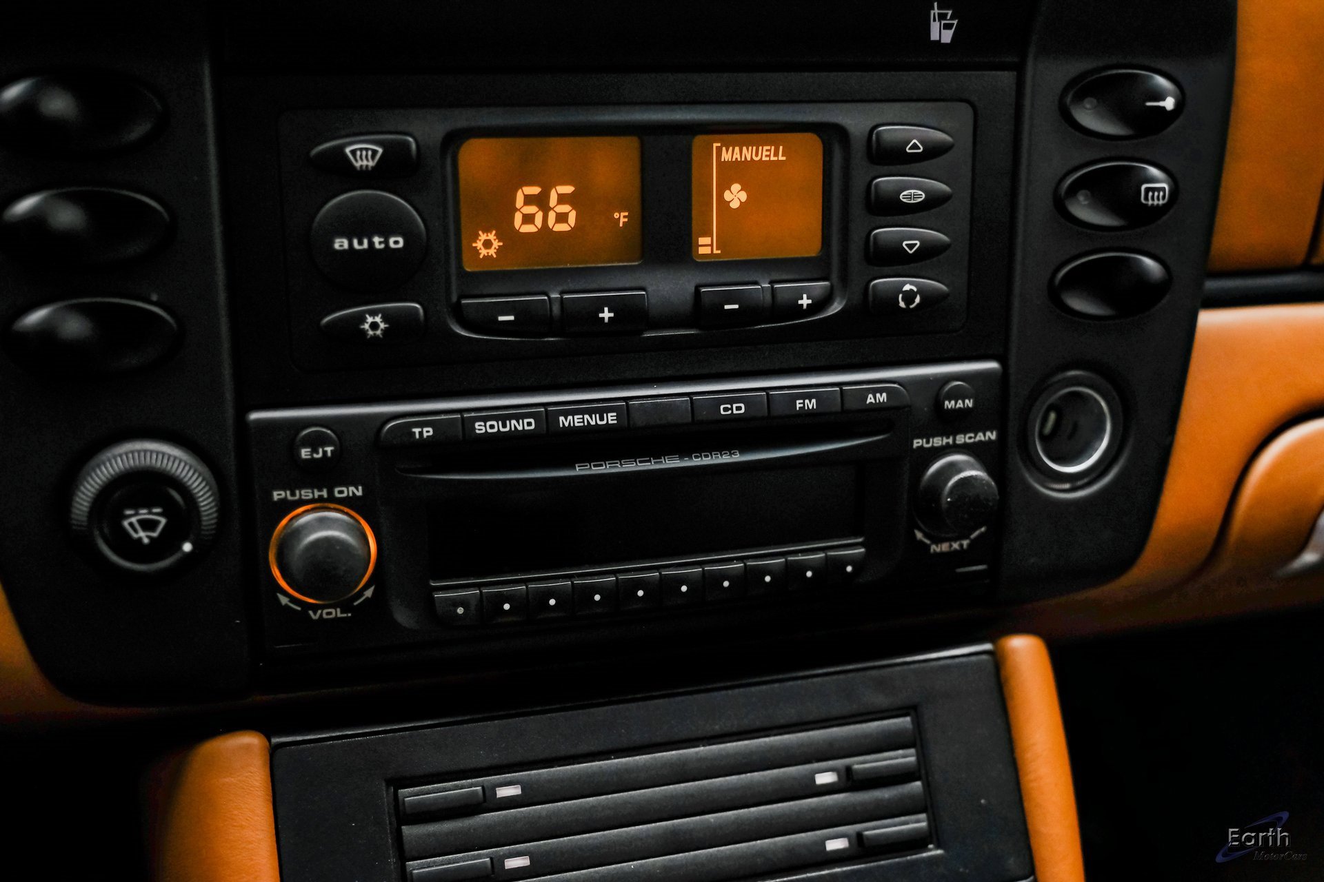 Used 2004 Porsche 911 GT3 image 62