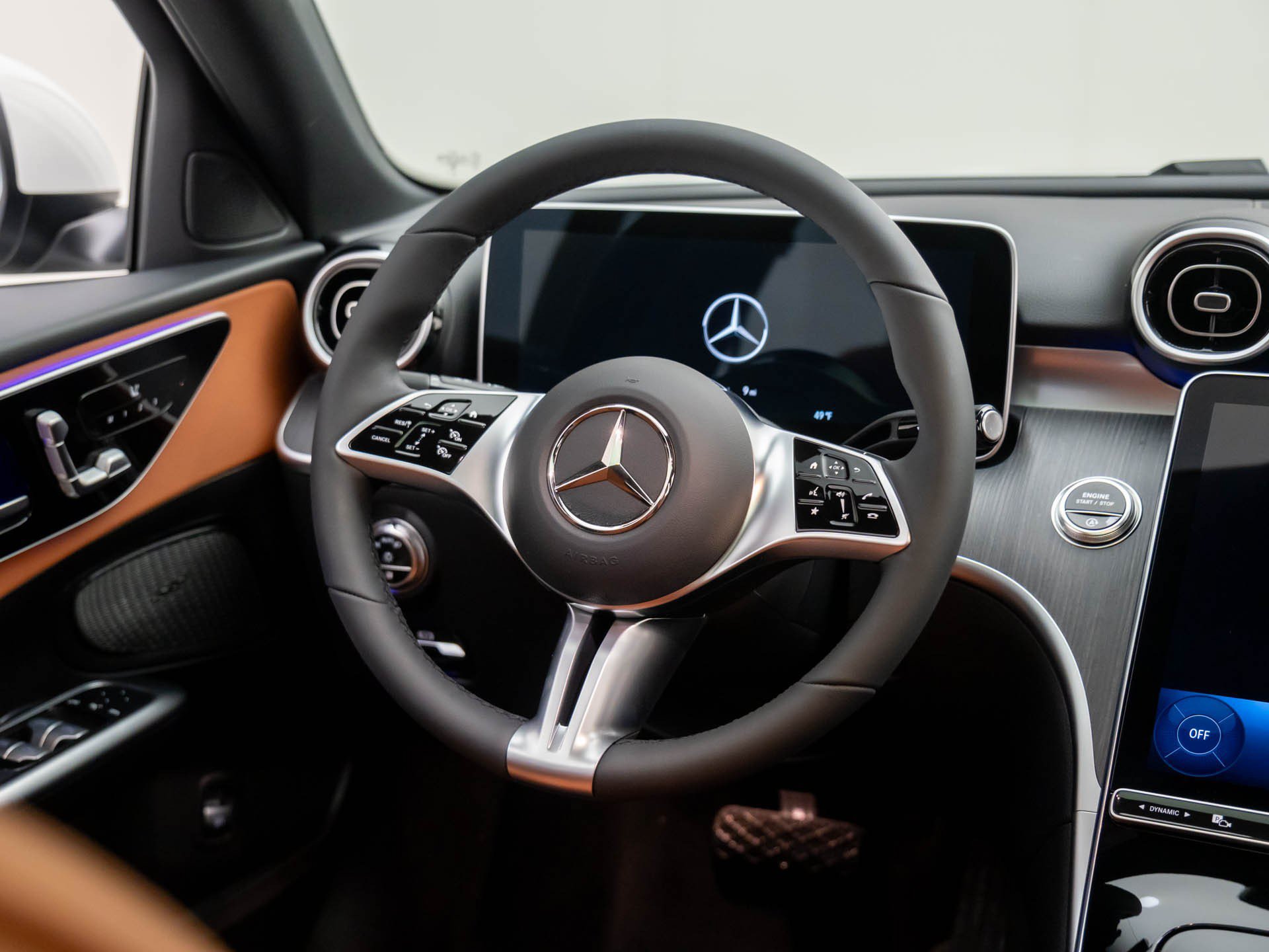 New 2026 Mercedes-Benz C 300 4MATIC Sedan image 10