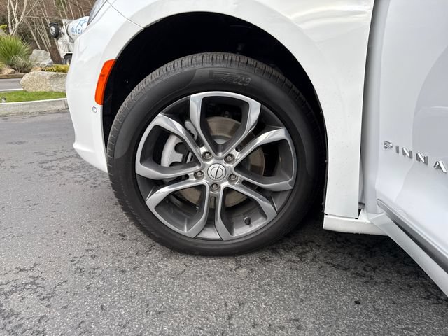New 2026 Chrysler Pacifica Pinnacle AWD/4WD image 28