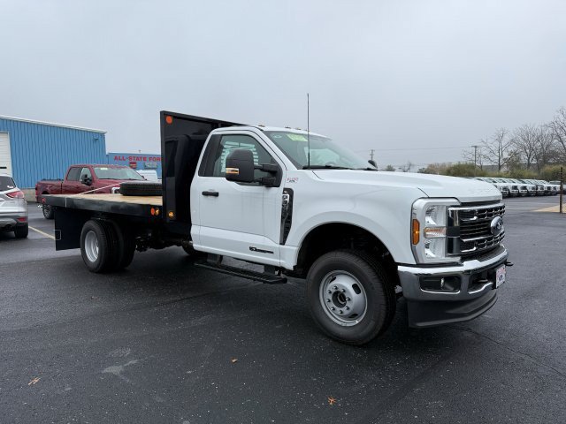 New 2025 Ford F350 XL w/ XL Chrome Package