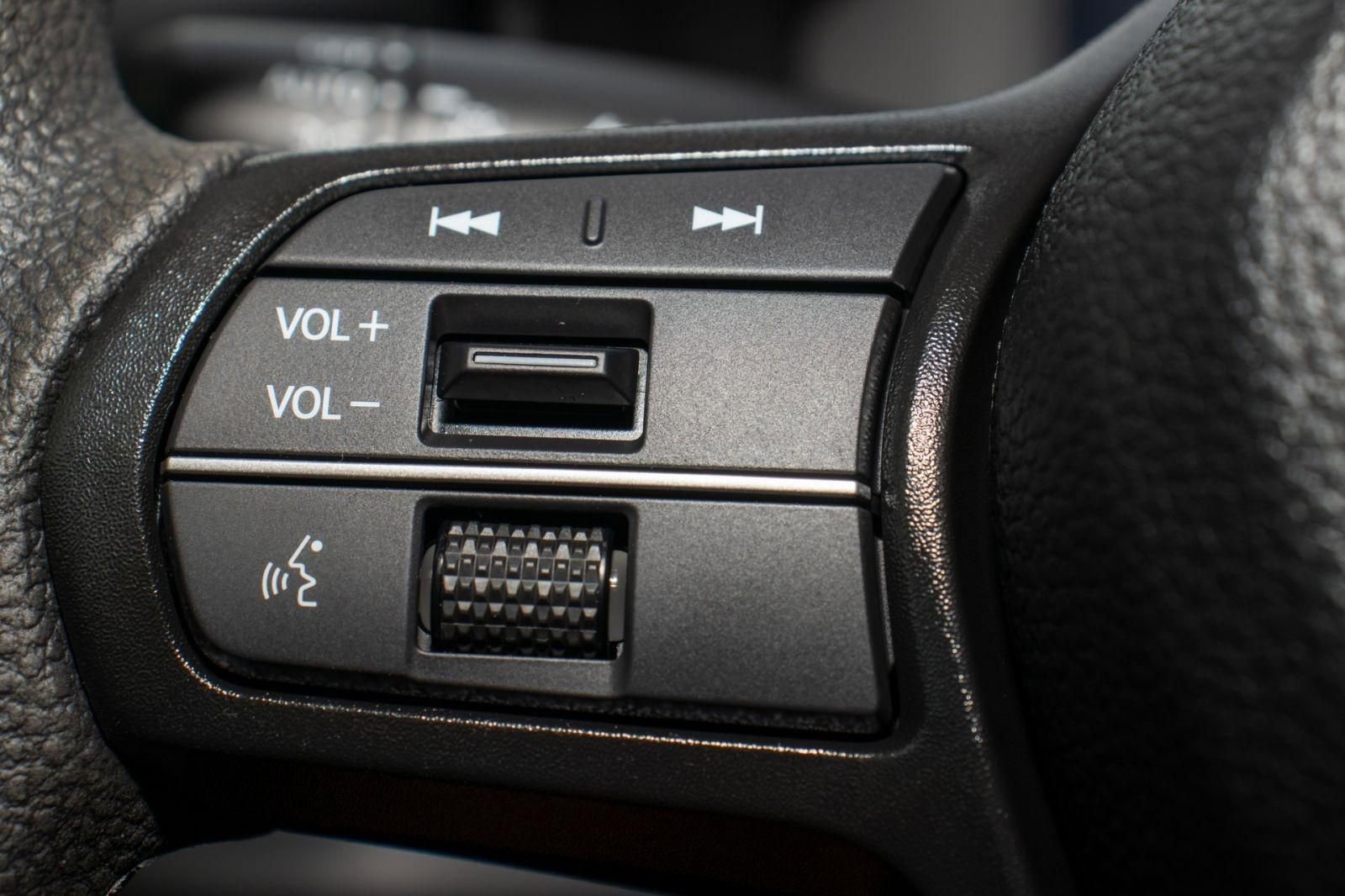 Certified 2025 Honda Accord SE image 28