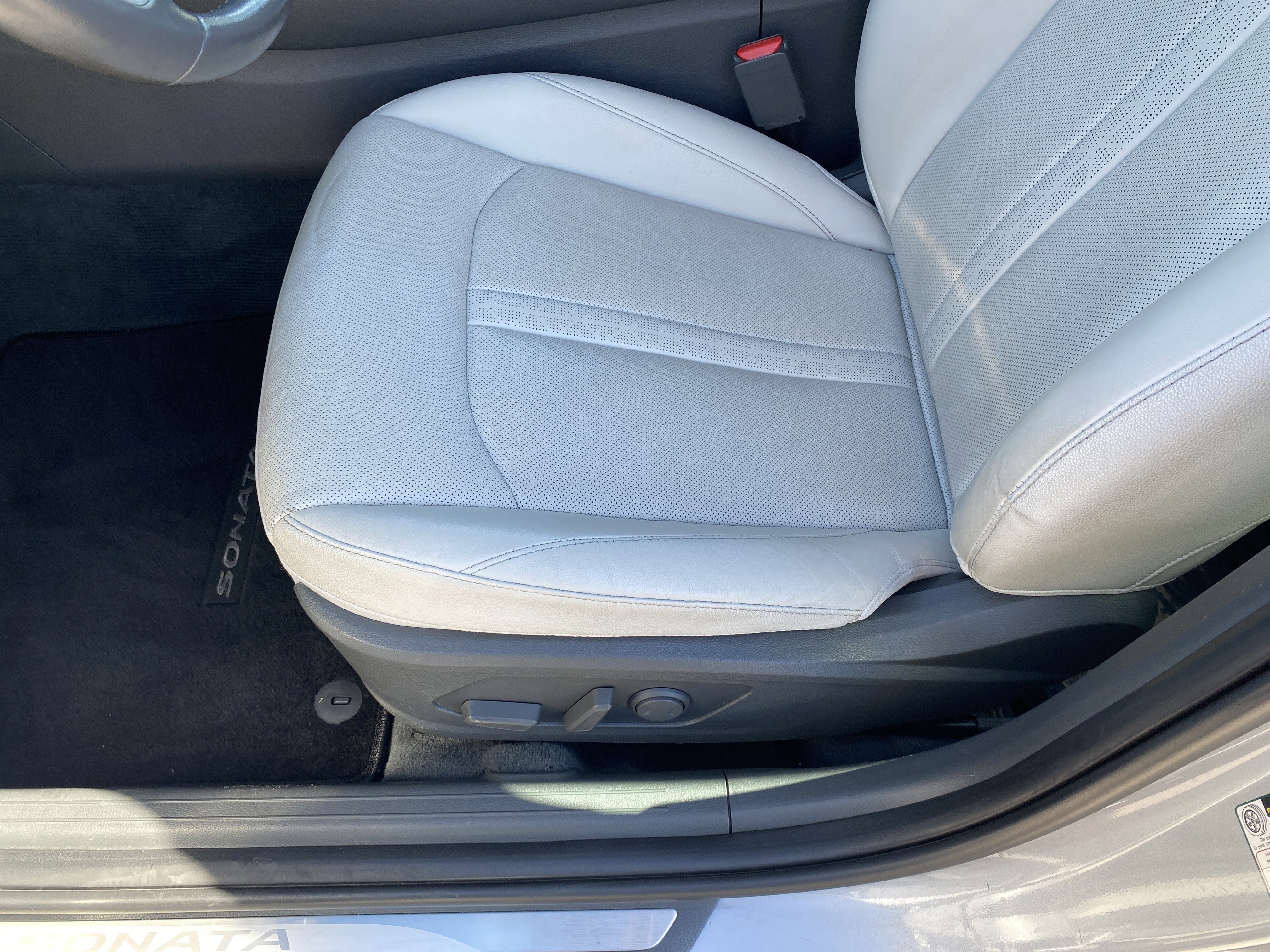 Used 2023 Hyundai Sonata Limited FWD image 15