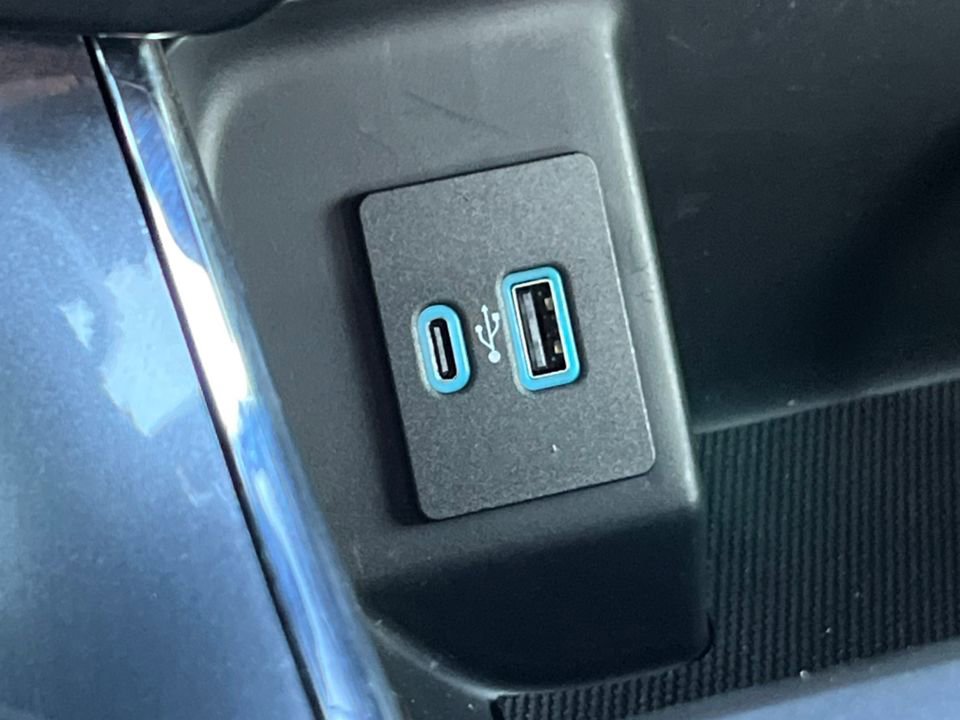 Certified 2023 Ford F150 XLT w/ Equipment Group 302A High image 29