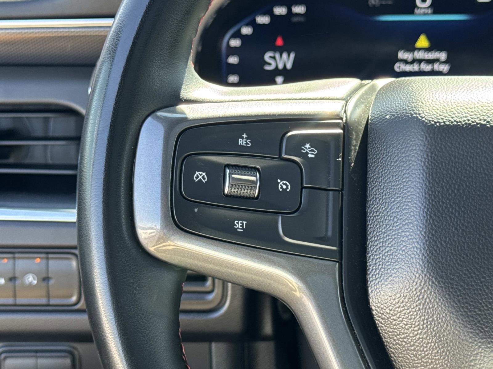 Certified 2023 Chevrolet Suburban RST image 8