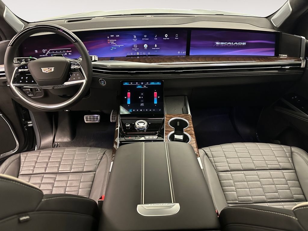 Used 2025 Cadillac Escalade Sport Platinum w/ LPO, Floor Liner Package AWD/4WD image 10